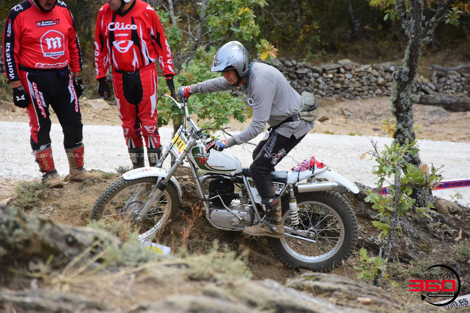 141_ROB_9321
