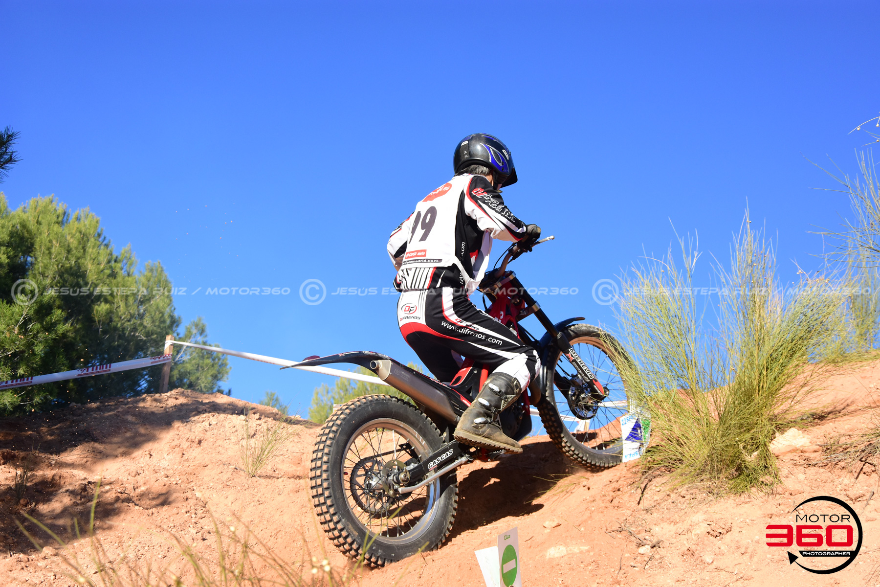 099_ROB_1542