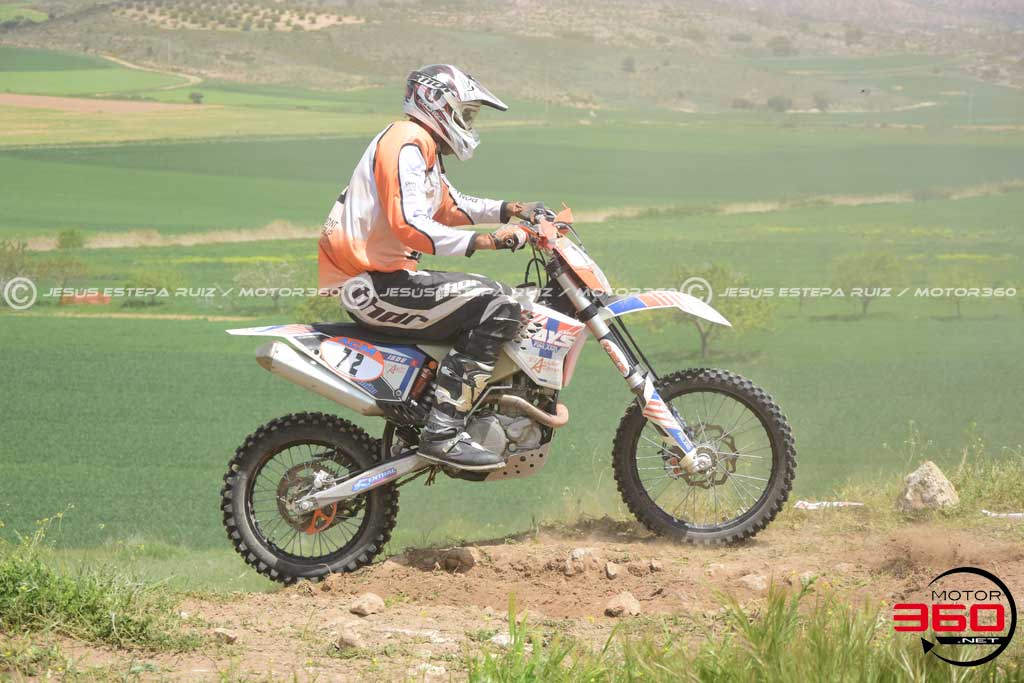 072_ROB_6724
