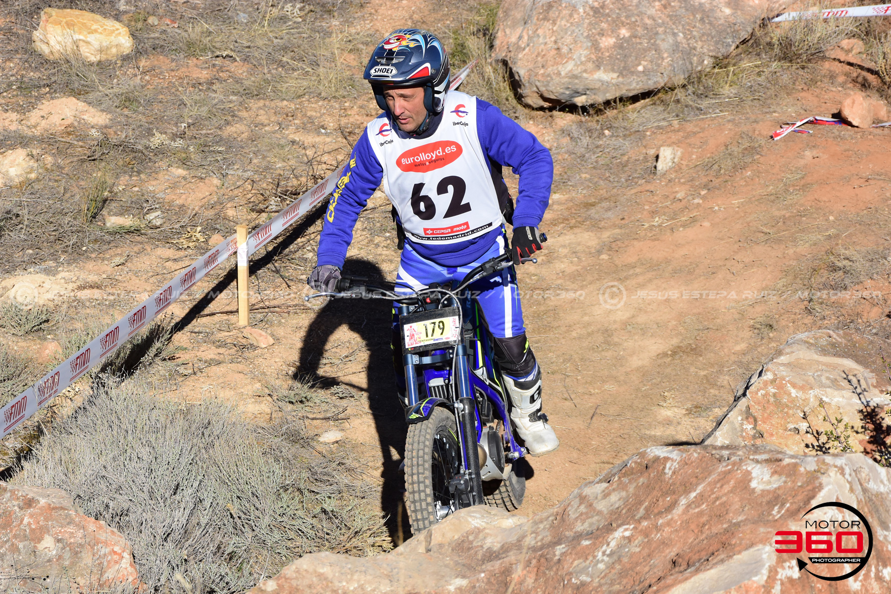 062_ROB_1769