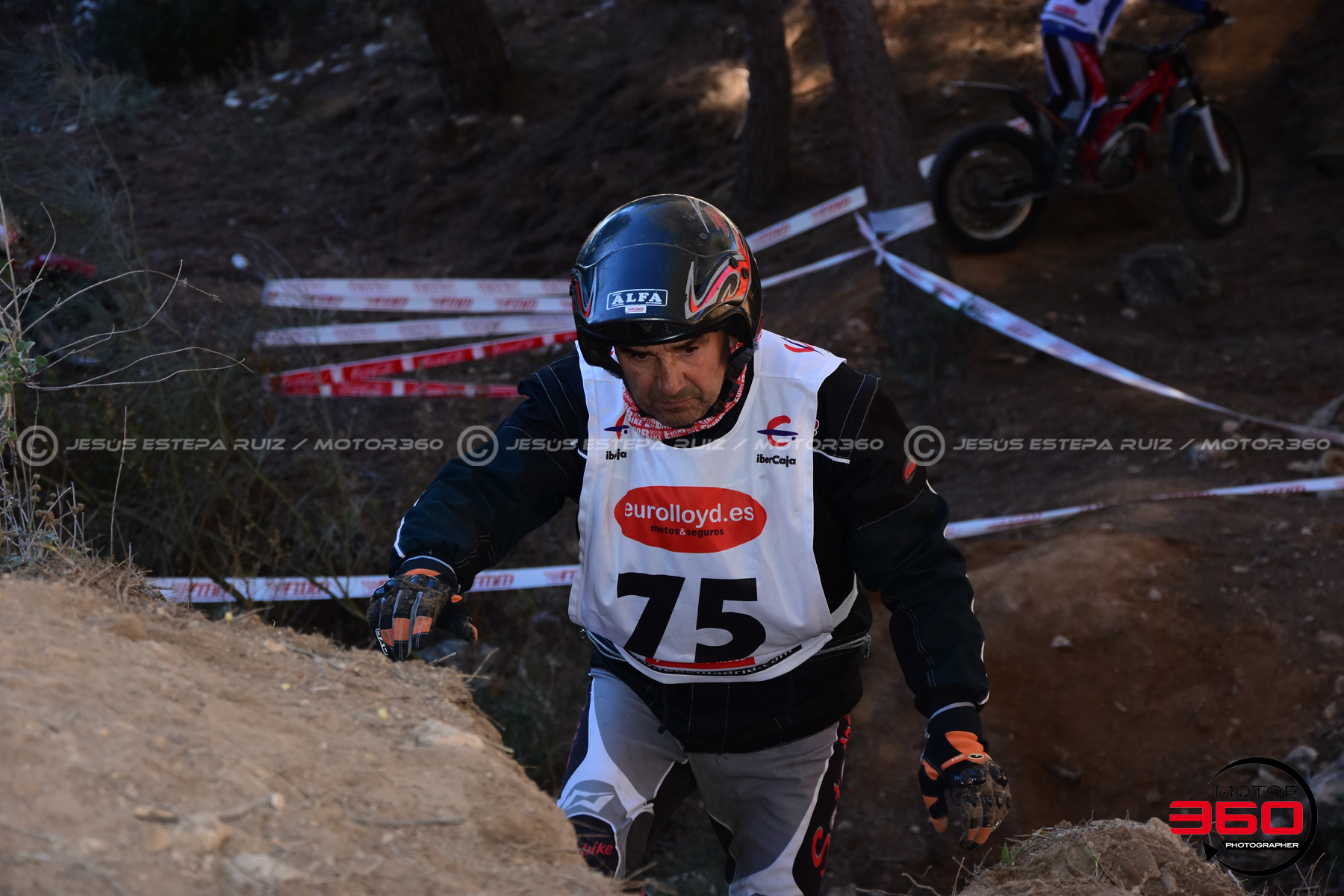 075_ROB_1635