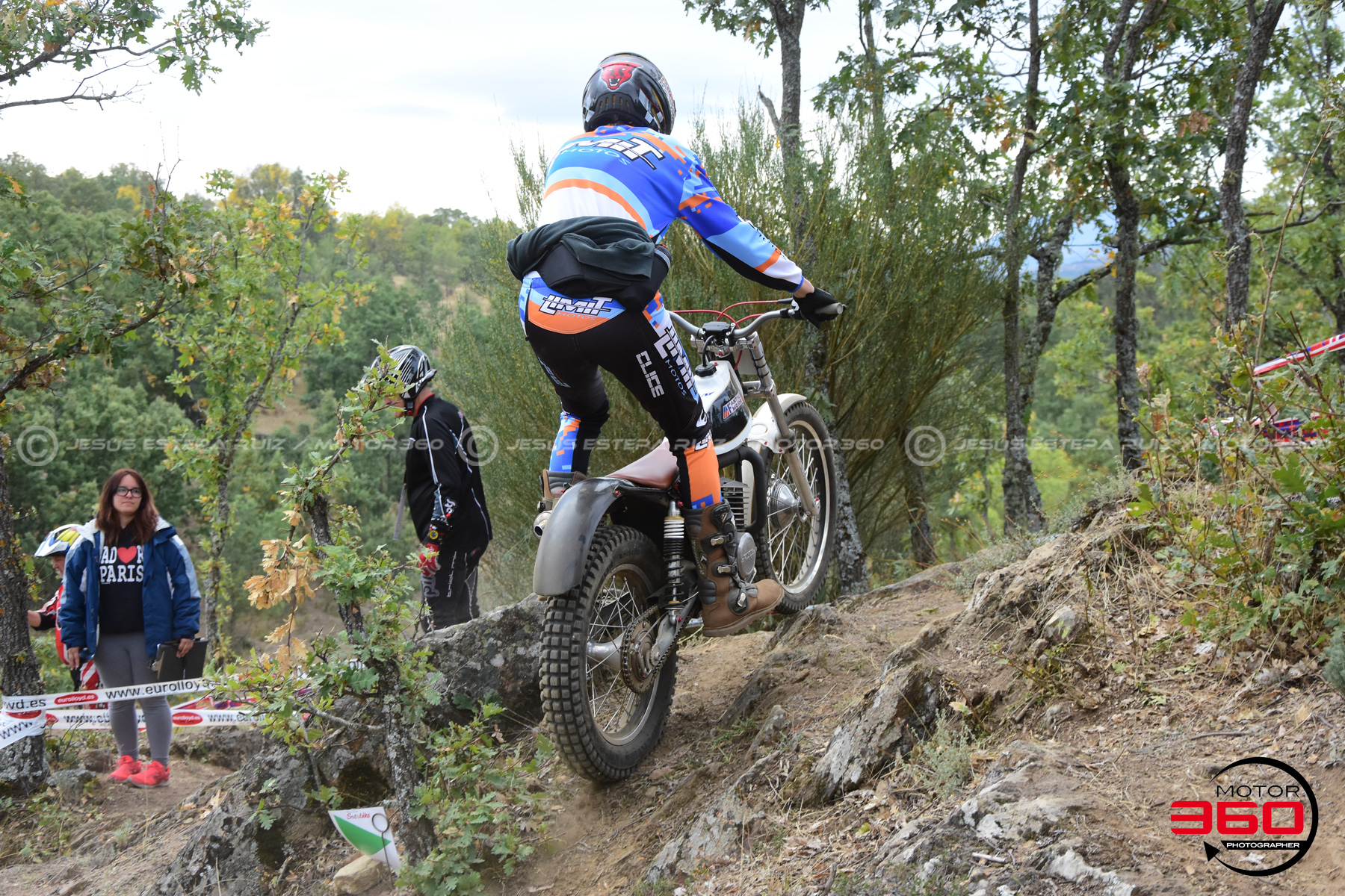 039_ROB_9248