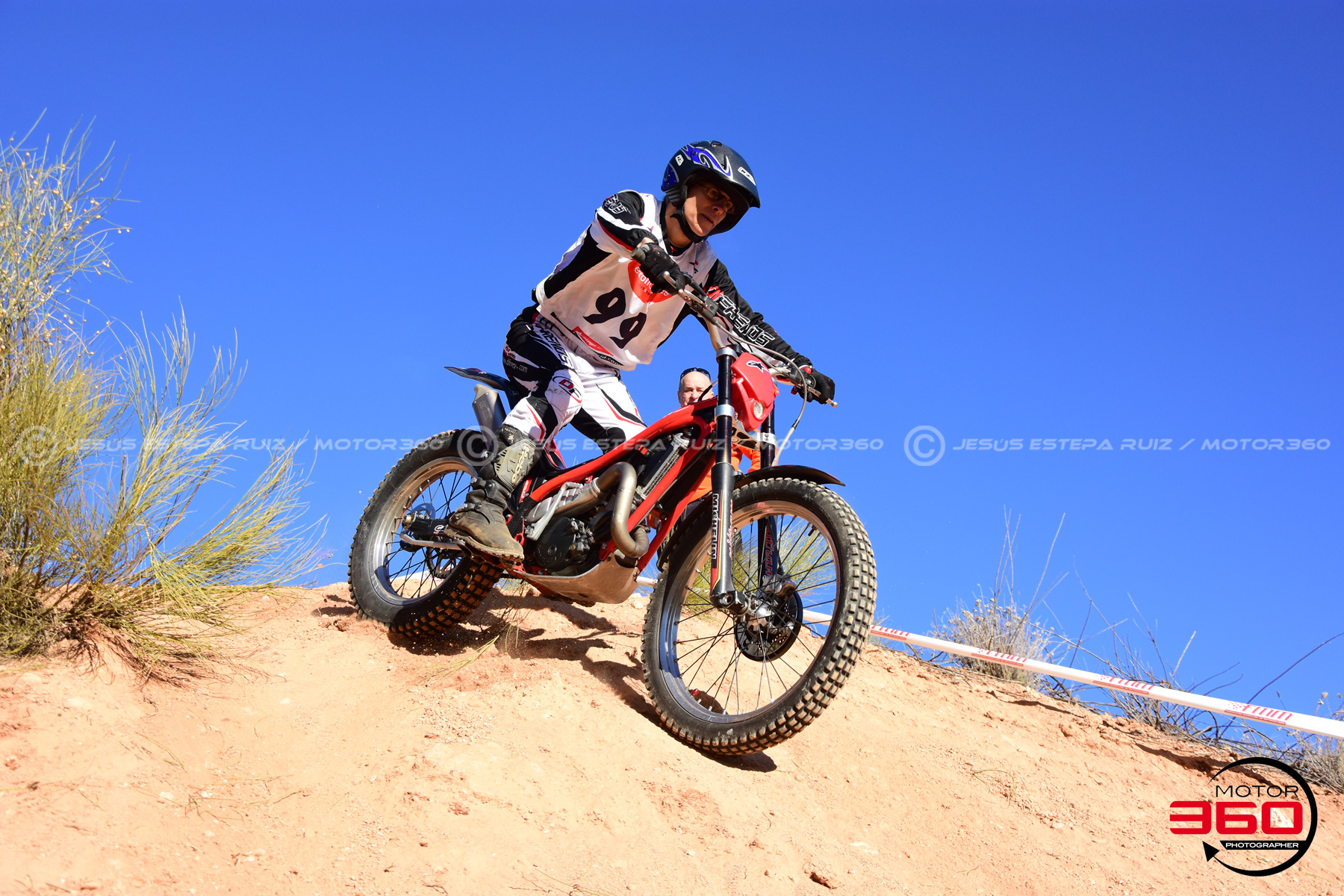 099_ROB_1543