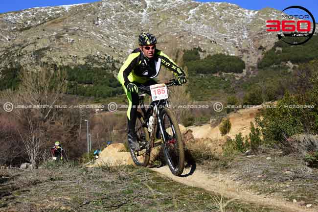 185_ROB_5883