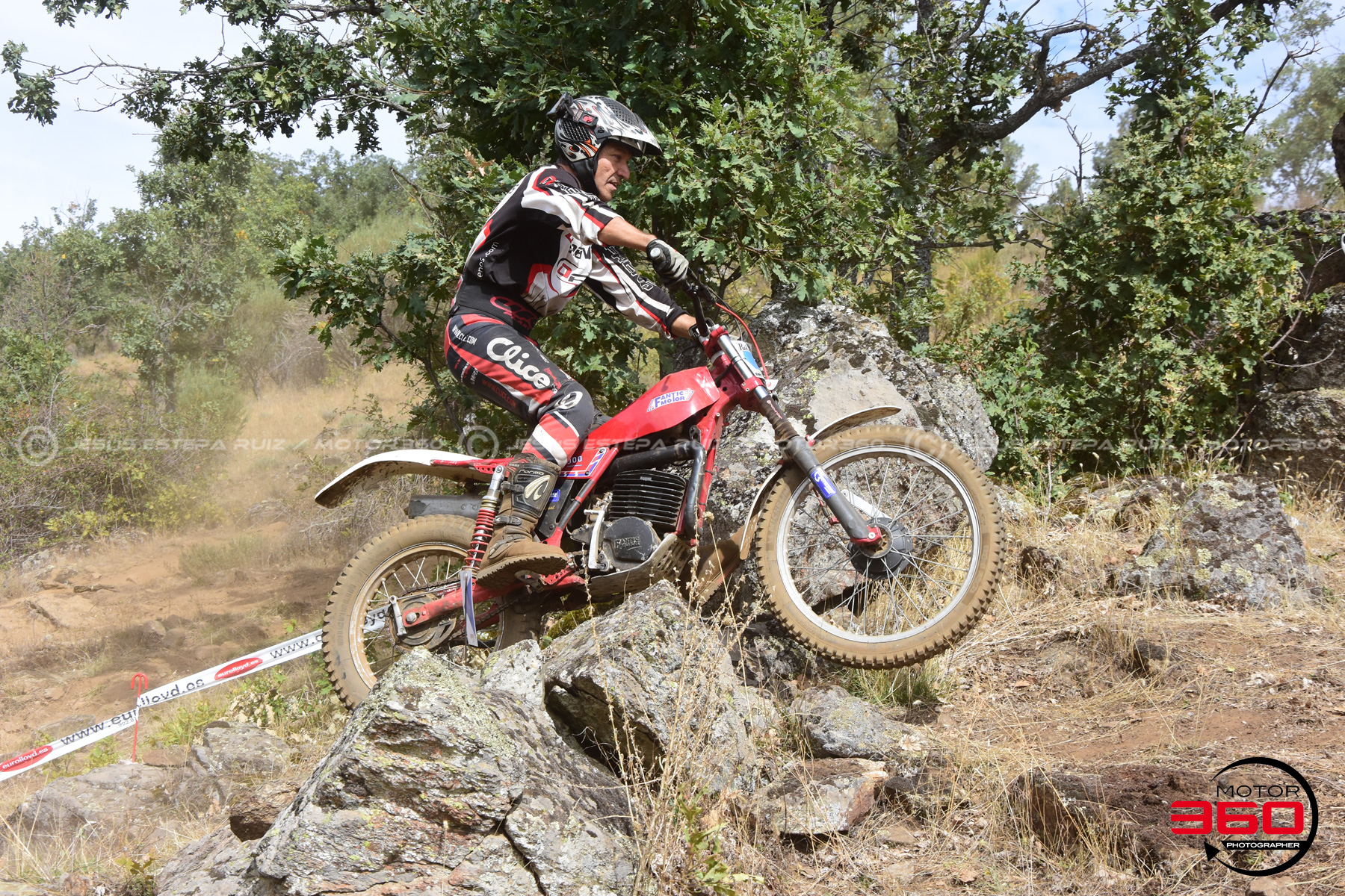 004_ROB_9960