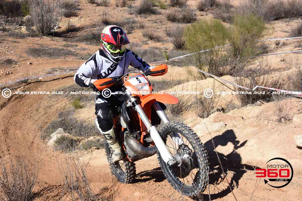 005_ROB_8249