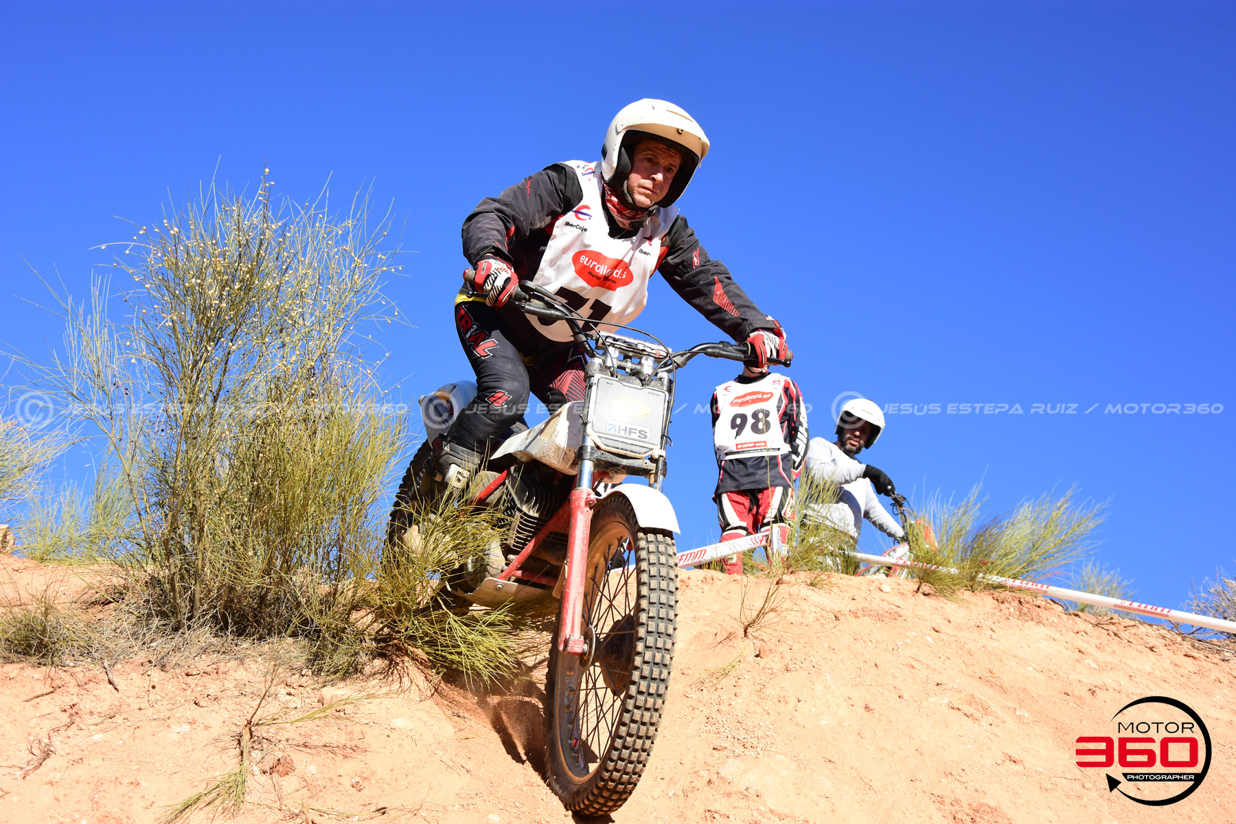 071_ROB_1541