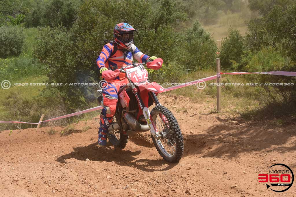 152_ROB_7774