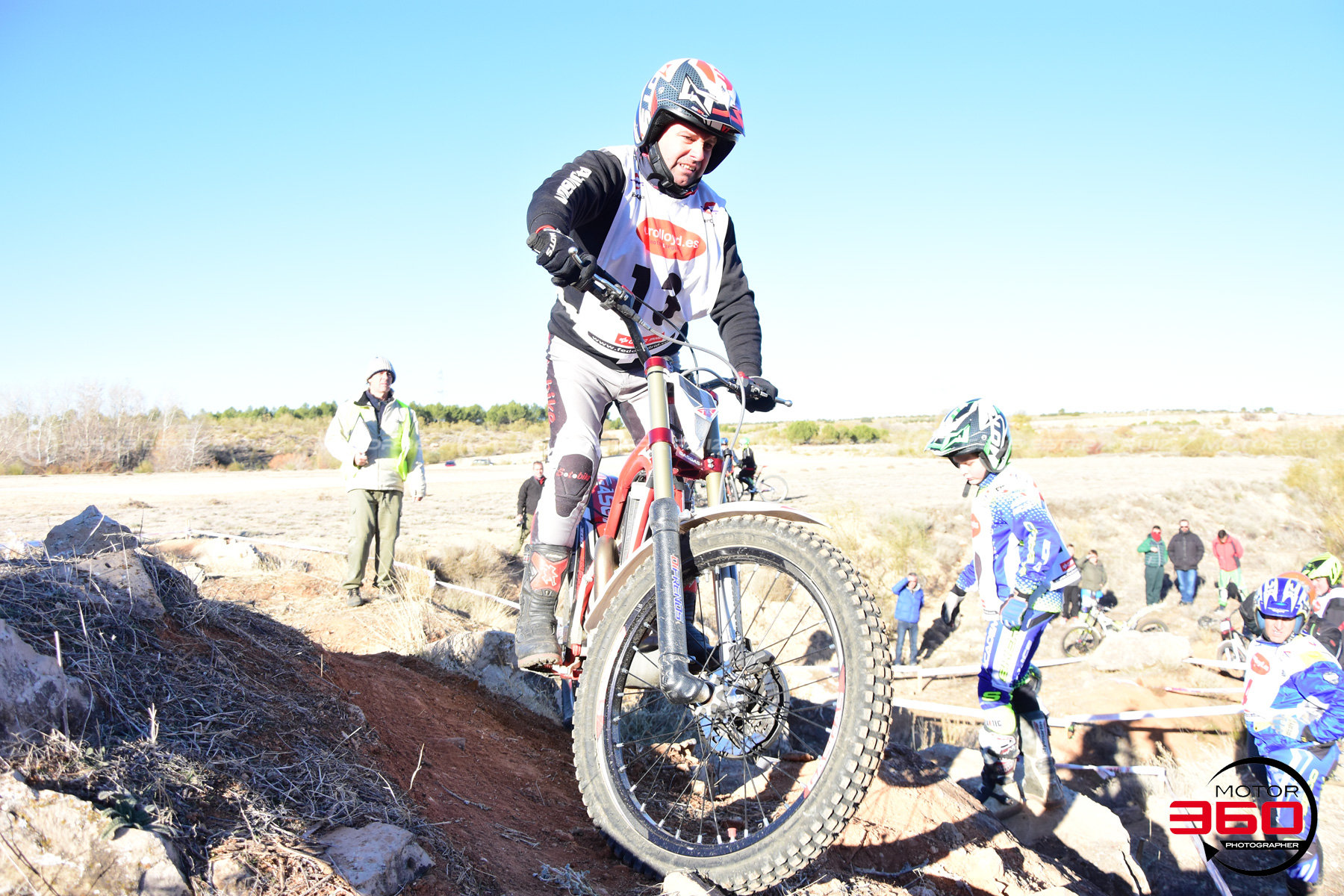 013_ROB_1555