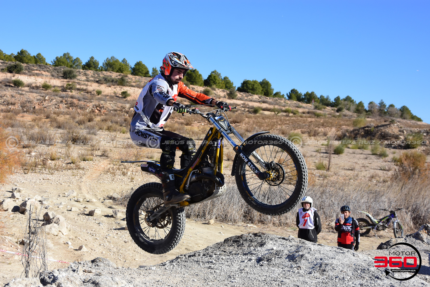 005_ROB_1921