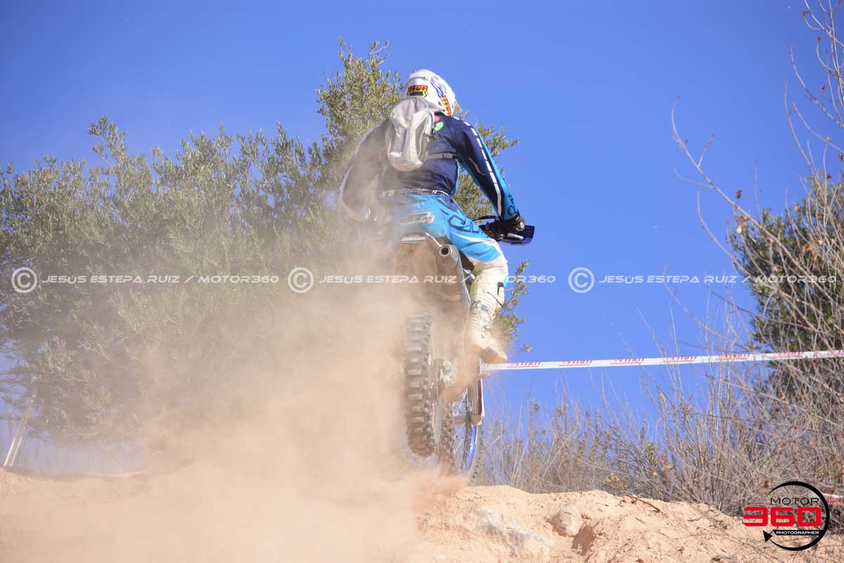 081_ROB_1116