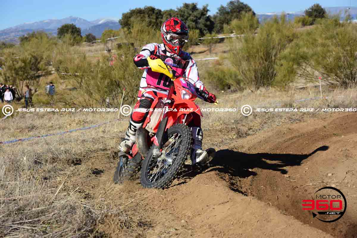 010_ROB_4099