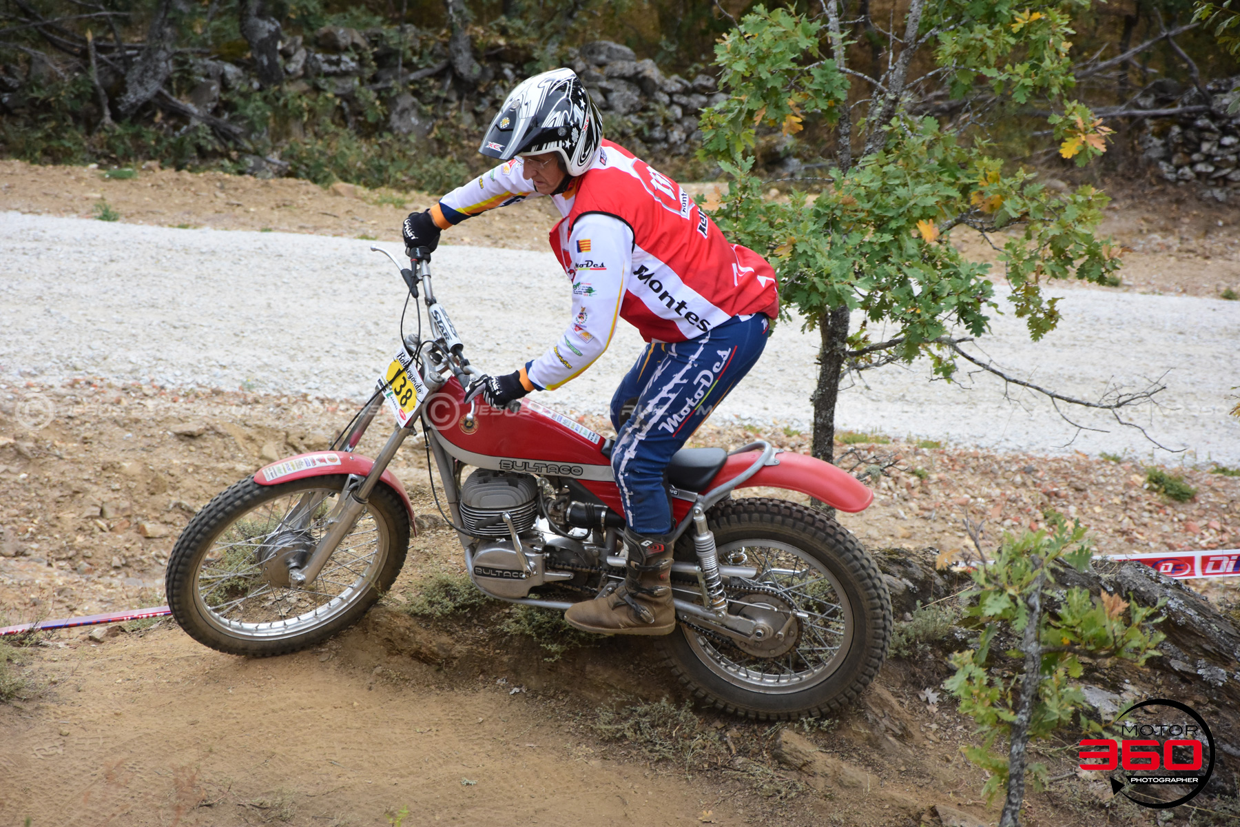 138_ROB_9264