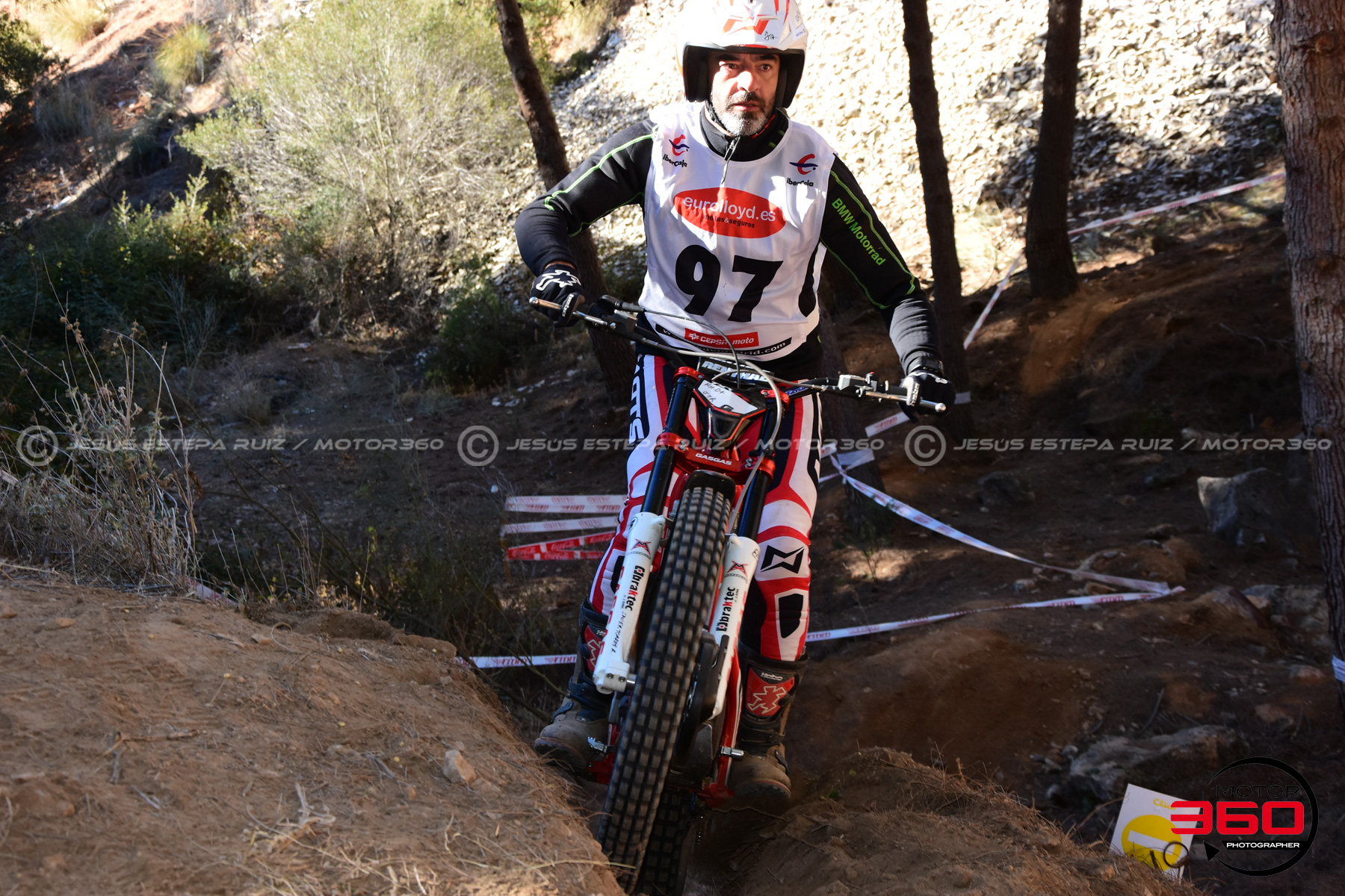 097_ROB_1690