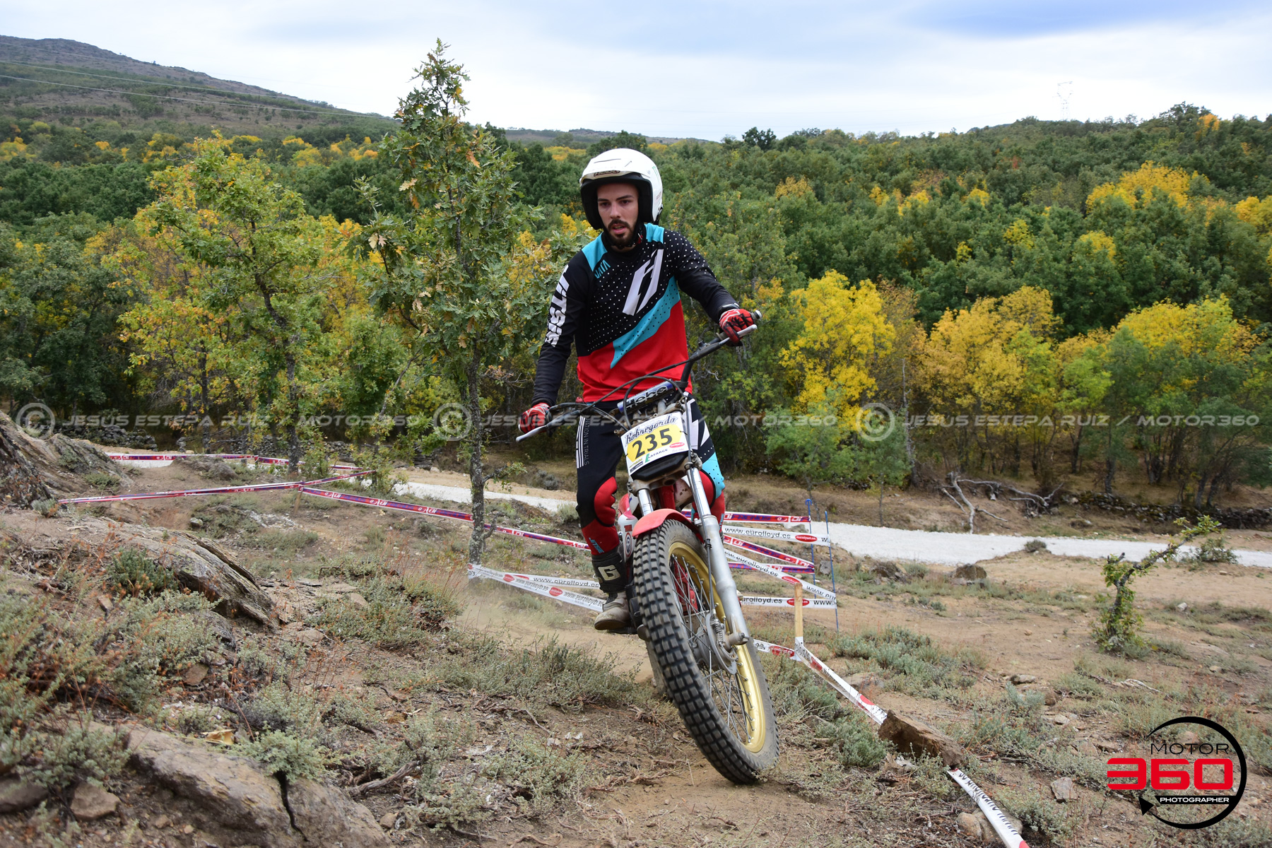 235_ROB_9154