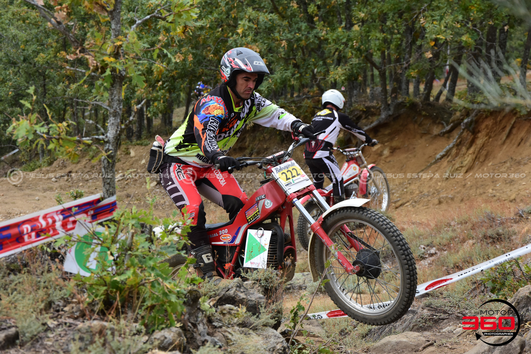 222_ROB_9189
