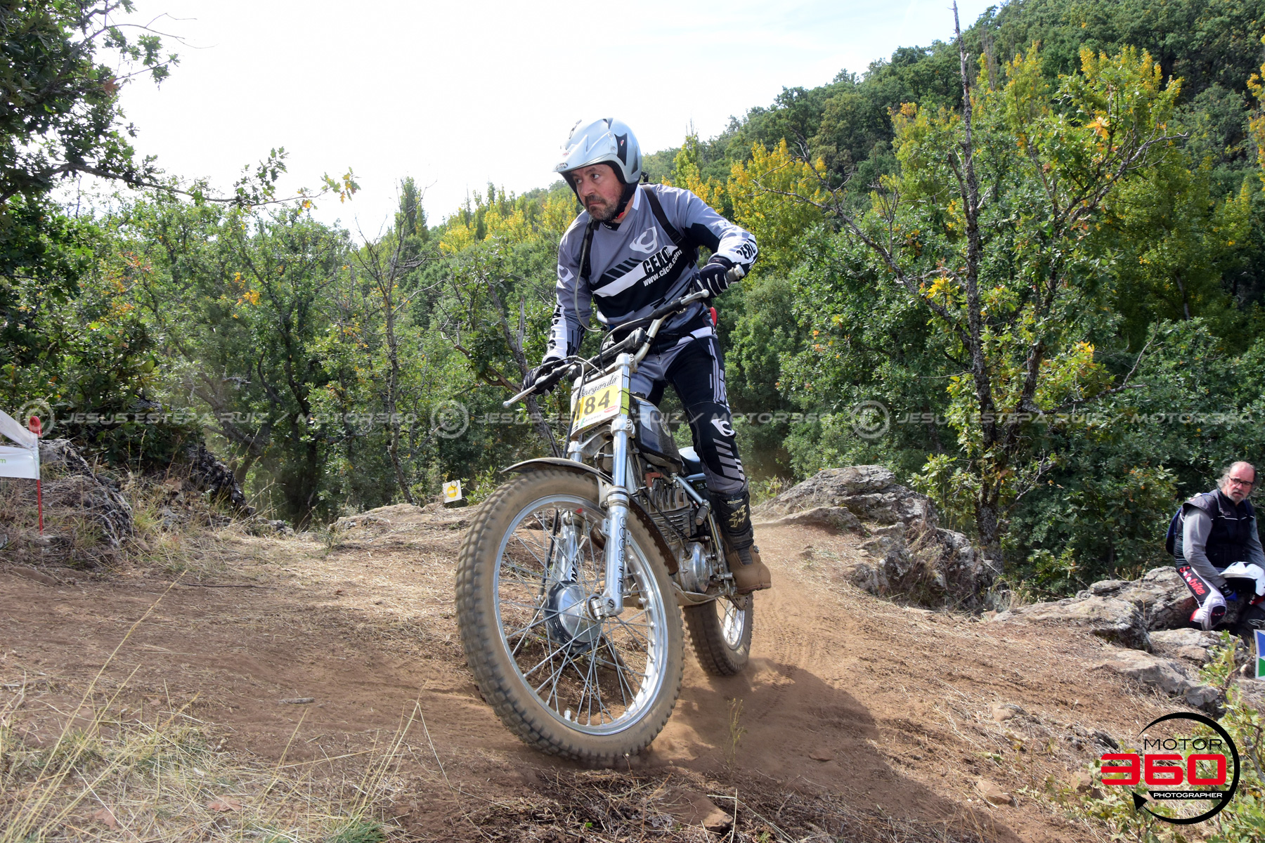 184_ROB_9709