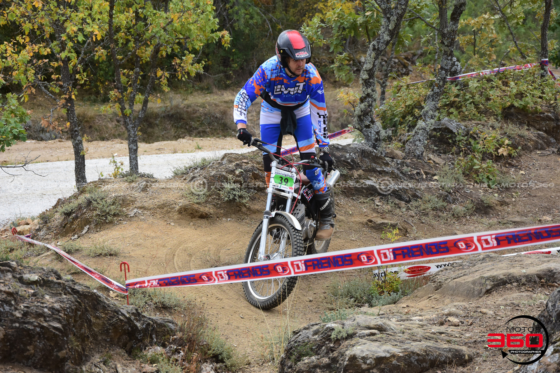 039_ROB_9246