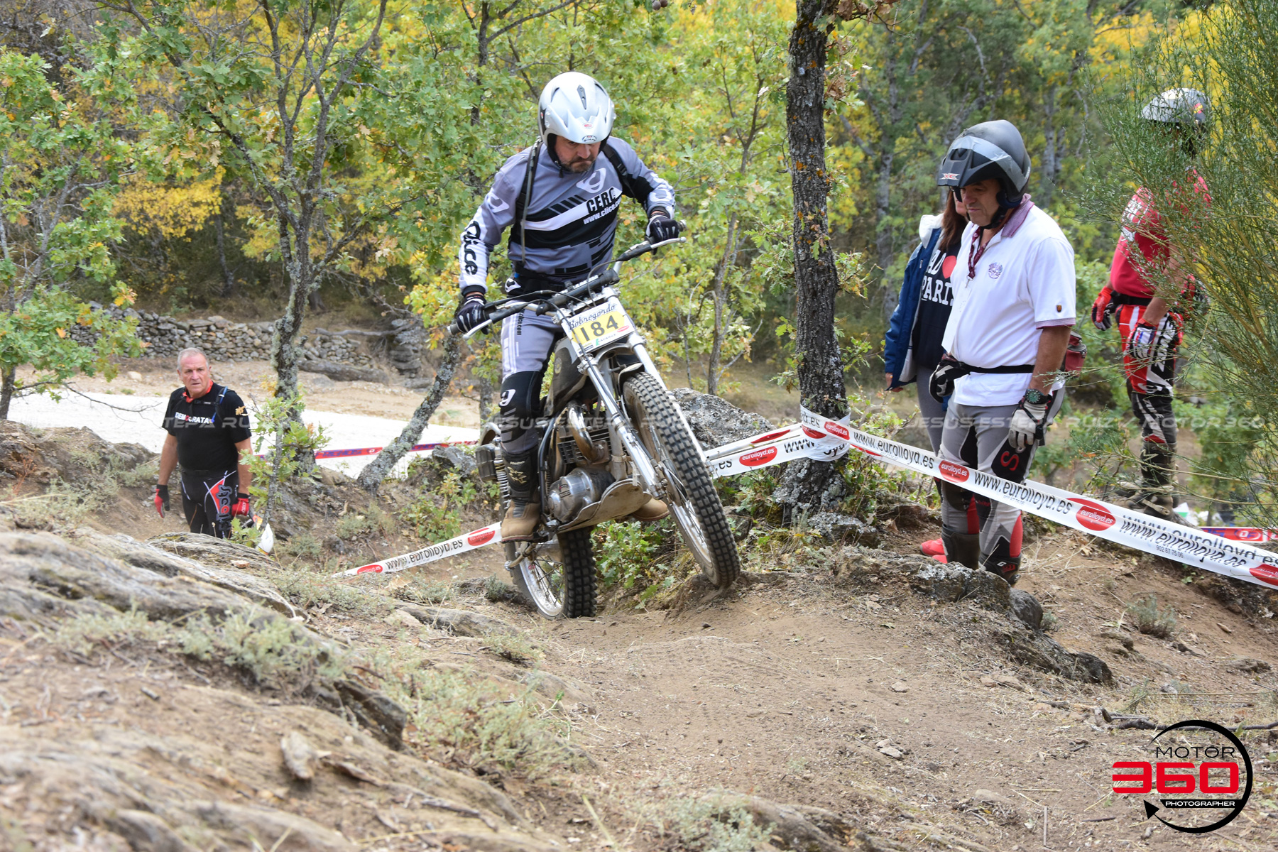 184_ROB_9342