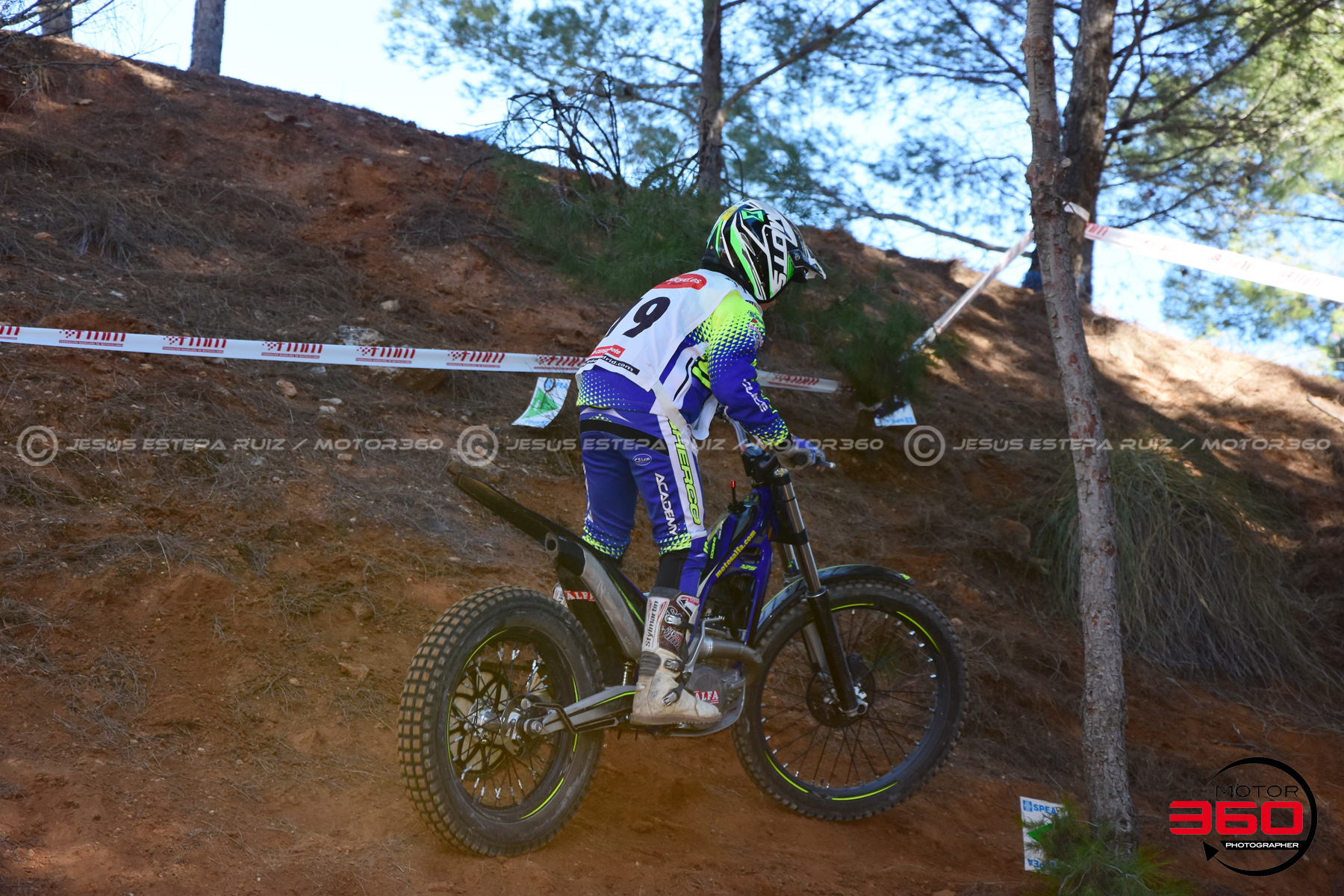 019_ROB_1689