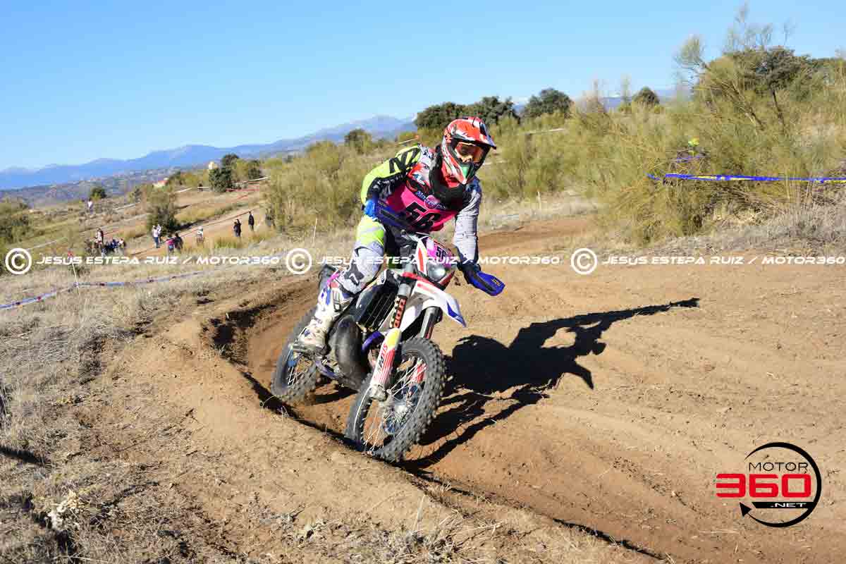 056_ROB_3924