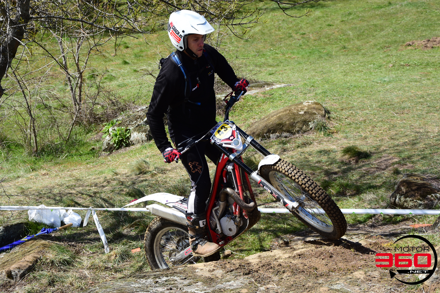 043_ROB_0334