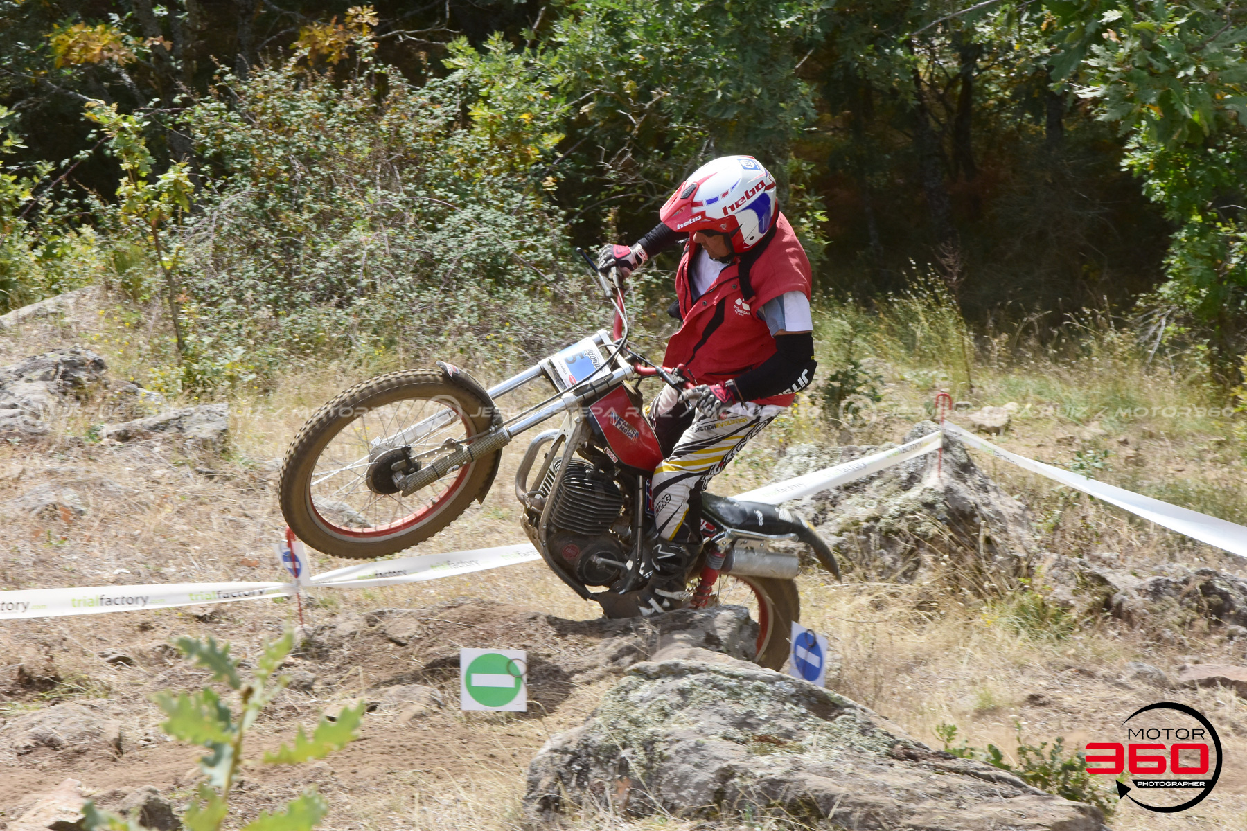 005_ROB_9962
