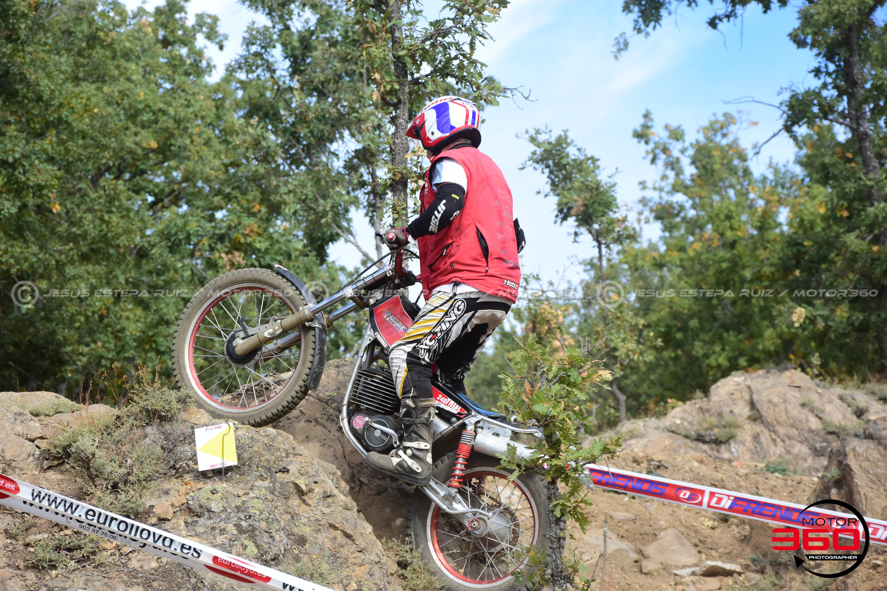 005_ROB_9596