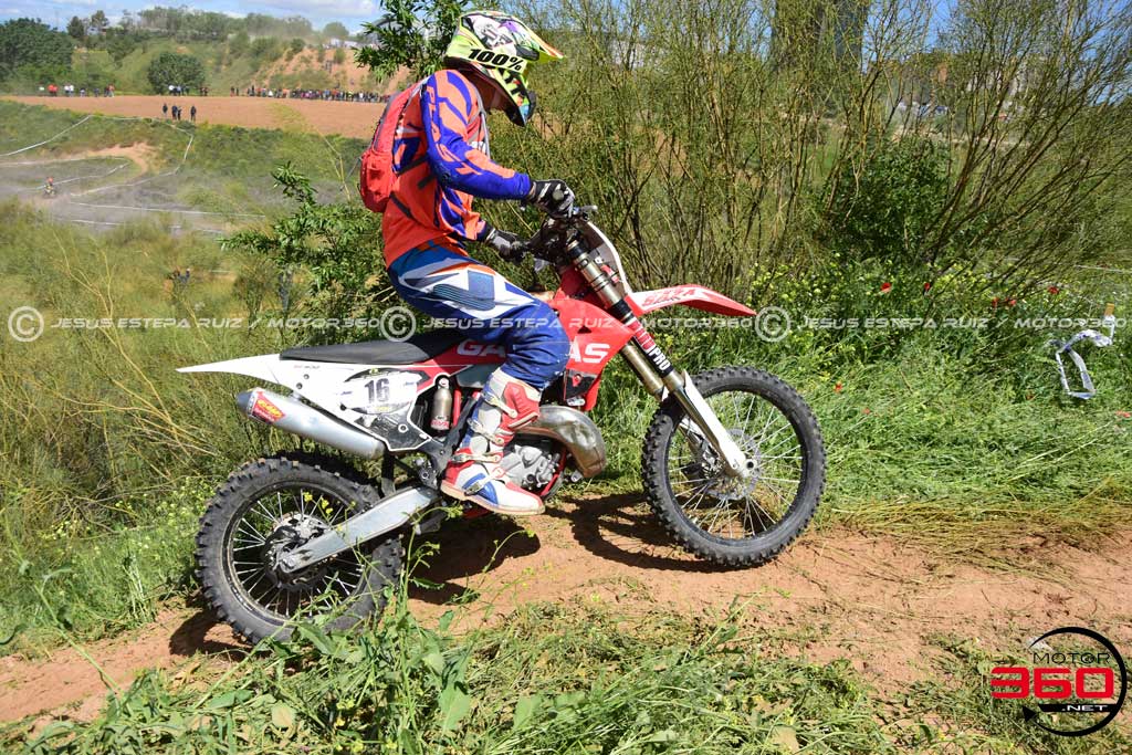 016_ROB_7245