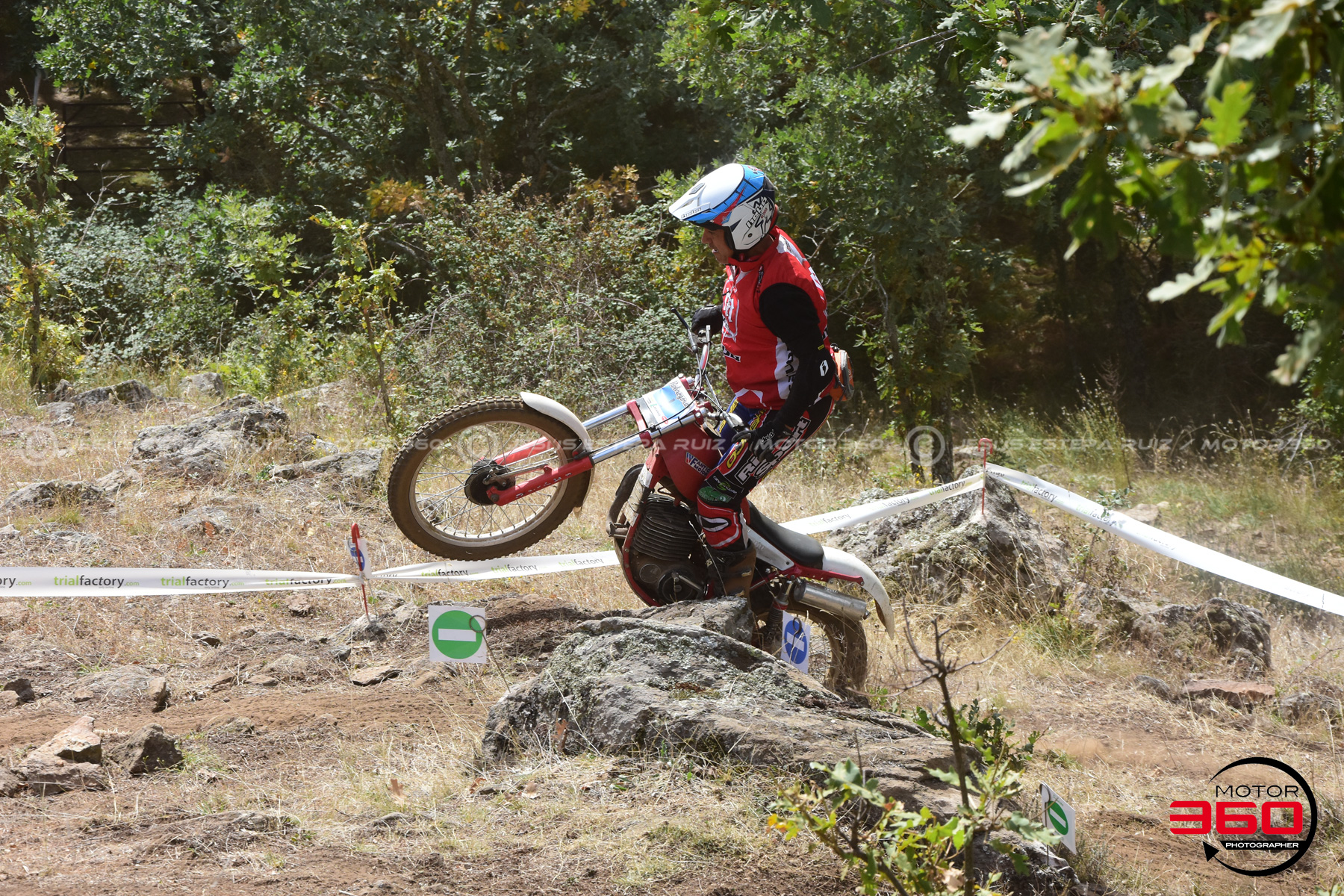 001_ROB_9921