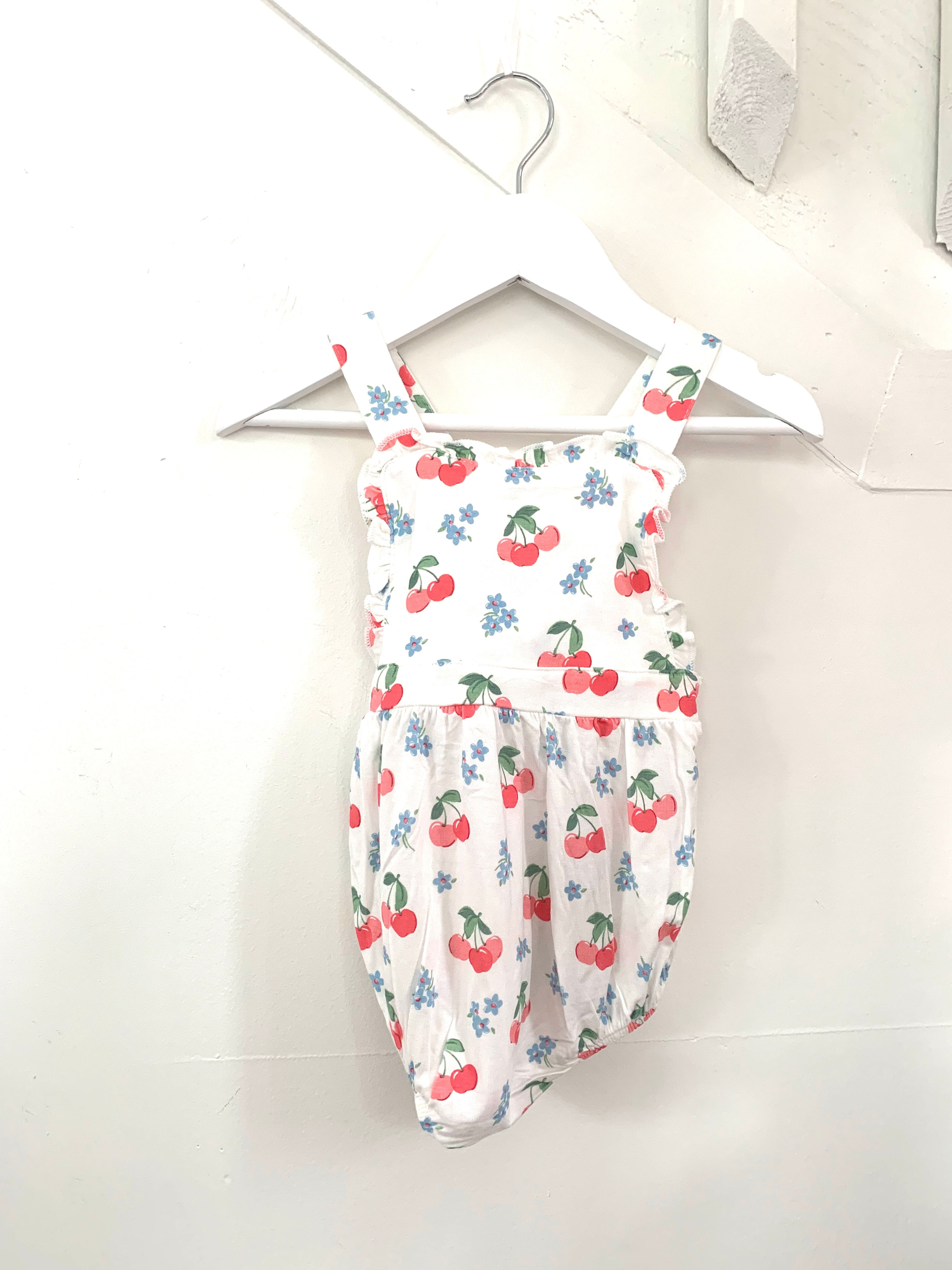 Cherry 🍒 overall sunsuit 0-3/3-6/6-12/12-18/18-24