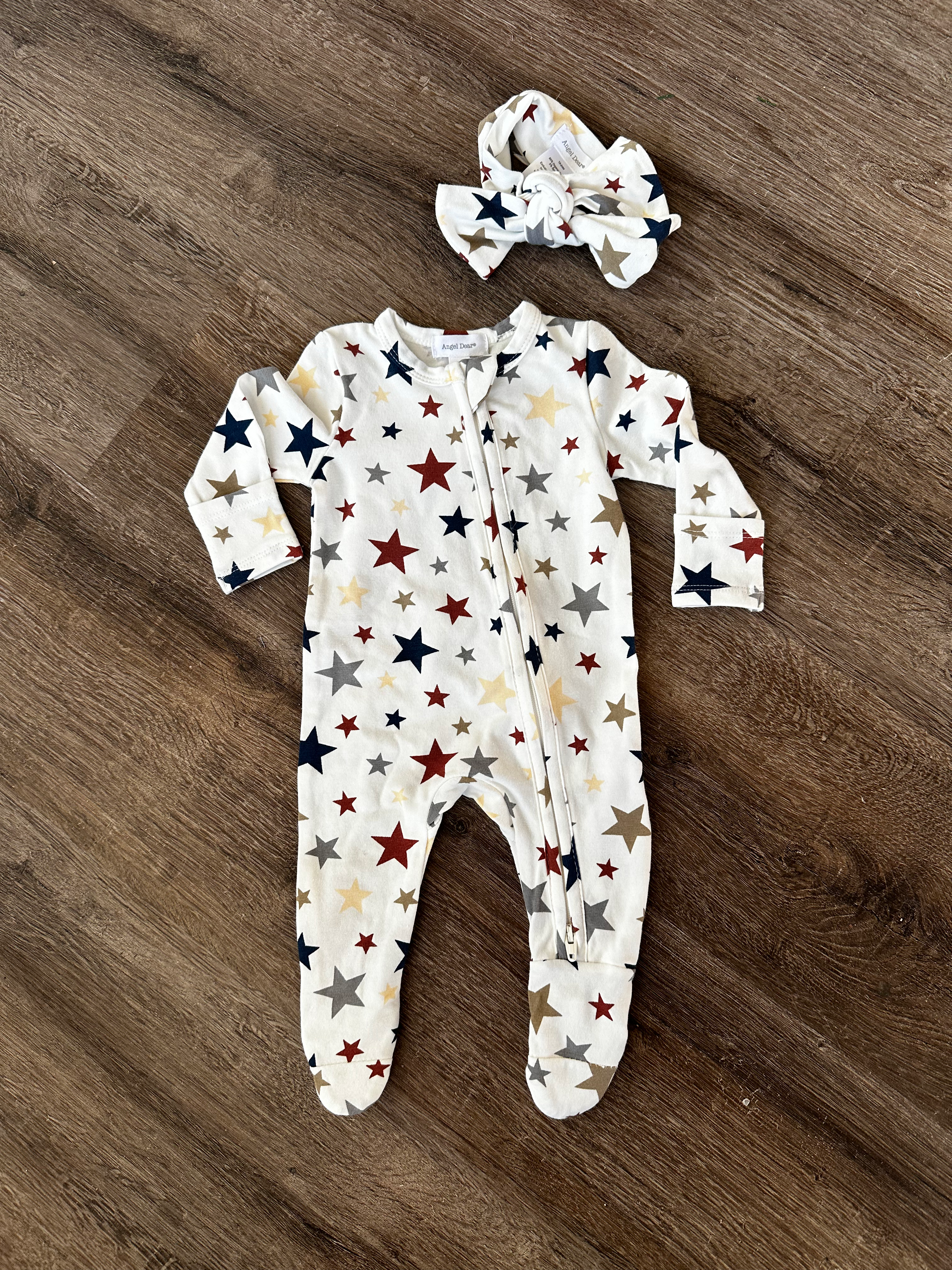 Star Romper, footed zipper front romper