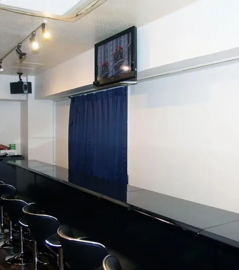 私立輝羅星学院プリンス部 店内 秋葉原 男装カフェ 1