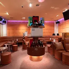 Chou Chou Hostess Club in Akihabara interior 1
