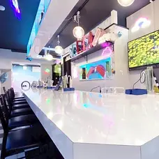 Akihabara Concept Cafe Kimi no Kanojyo ni Naritai Kimikano interior bar counter 3