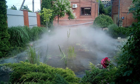 Эффект стелящегося тумана в саду