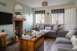 Sunkissed_Cottage_2023_003.jpg