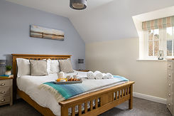 Sunkissed_Cottage_2023_048.jpg