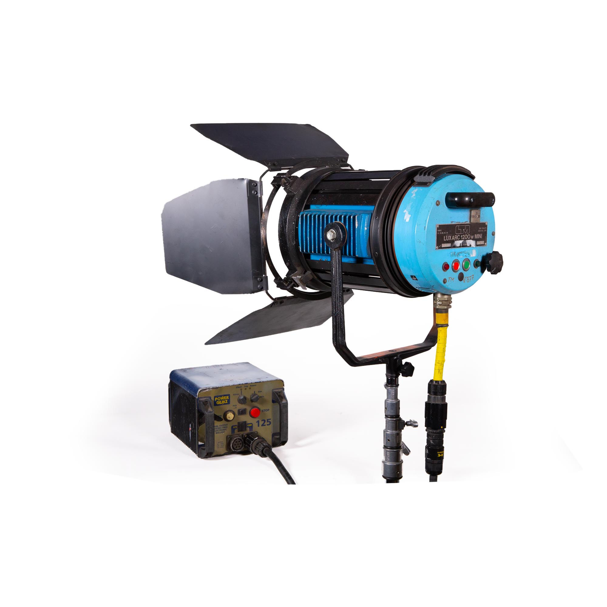 LTM 1.2k HMI Fresnel