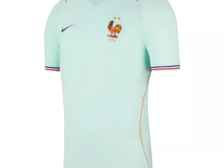 Why Soccer Fans Love Collecting Jerseys: From Modern Kits to Timeless Classics