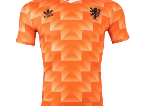 Why Football Fans Are Choosing Classic and Modern Jerseys from Jersey Loco