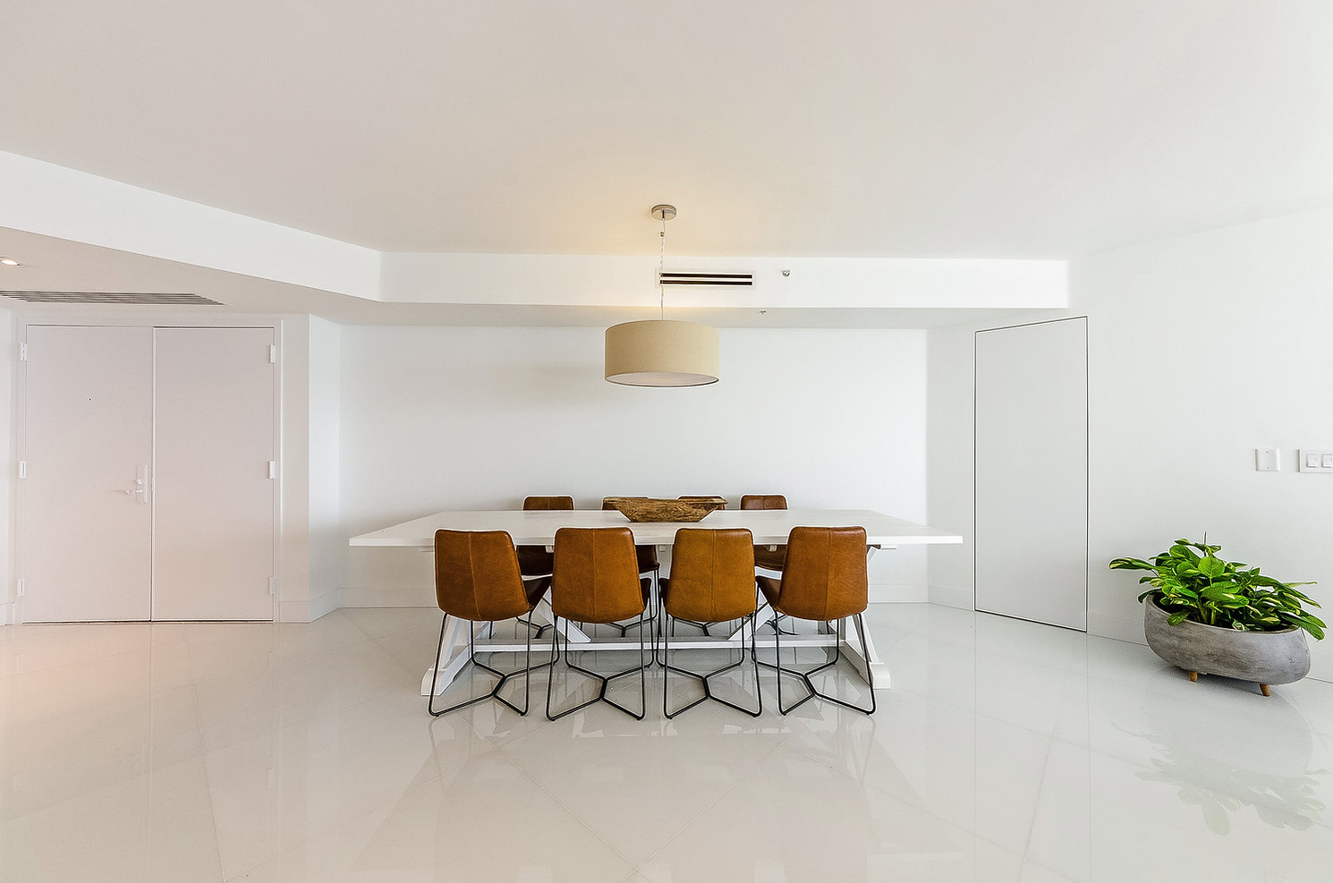 6301_collins_ave_2102_MLS_HID1116763_ROO