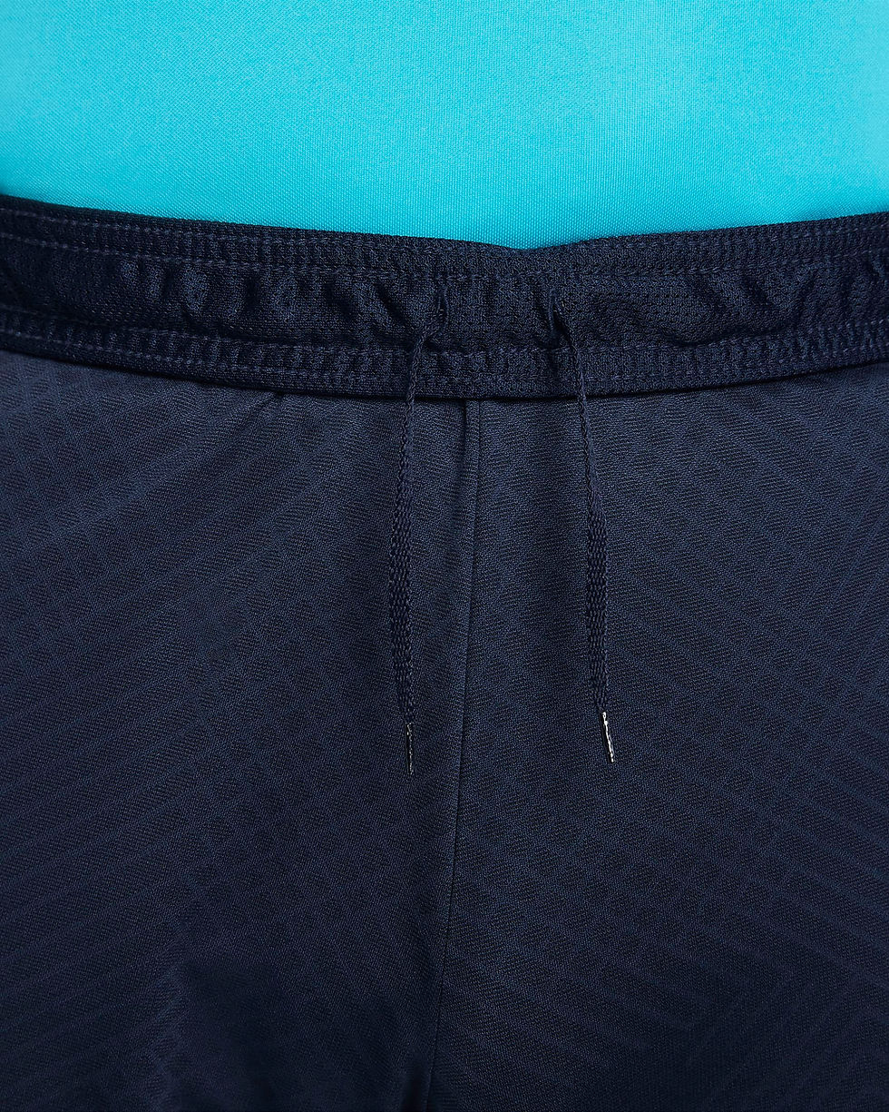 Thumbnail: F.C. Barcelona Strike Men's Nike Dri-FIT Football Shorts