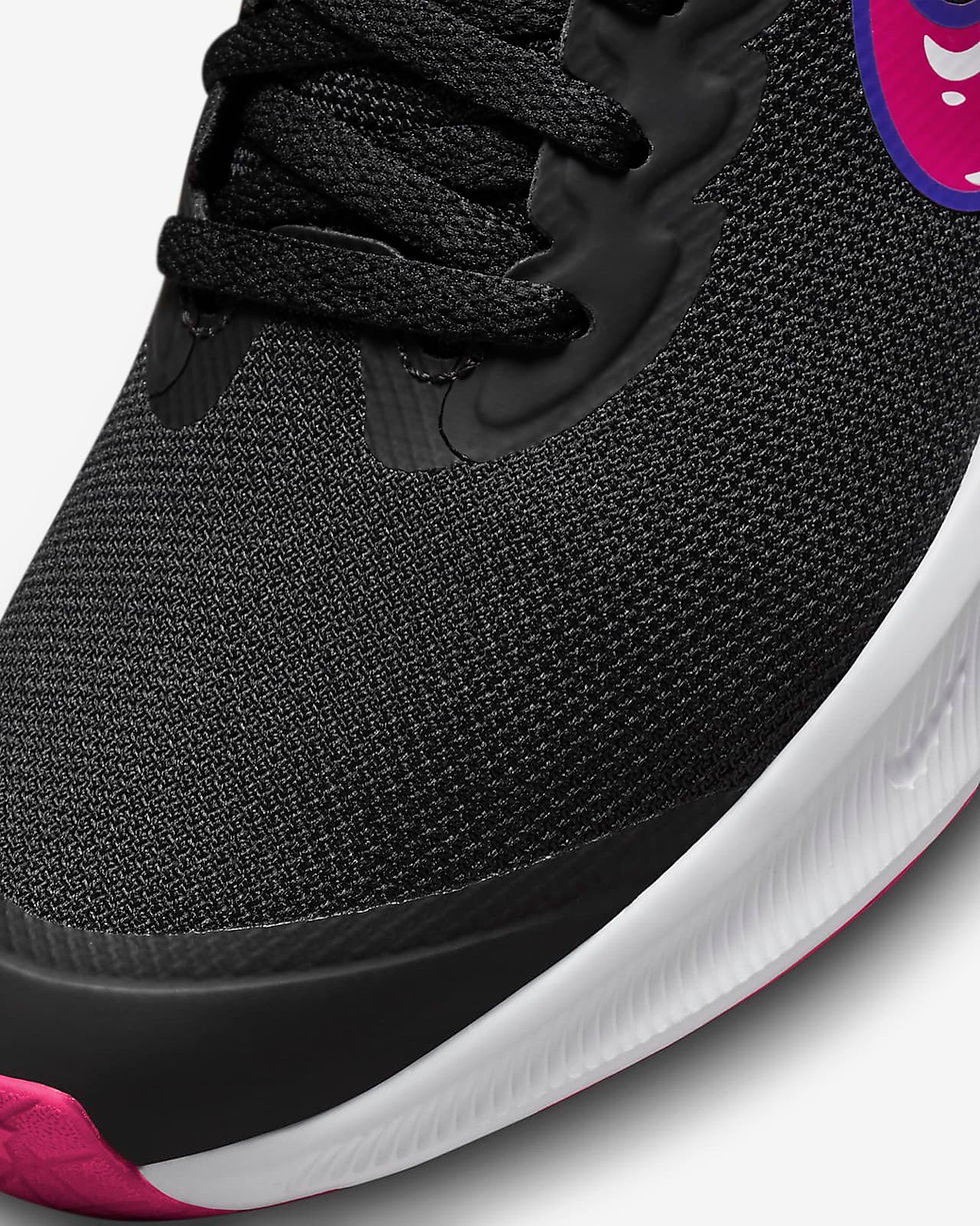 الصورة المصغرة: Nike Star Runner 3 SE
Big Kids' Road Running Shoes