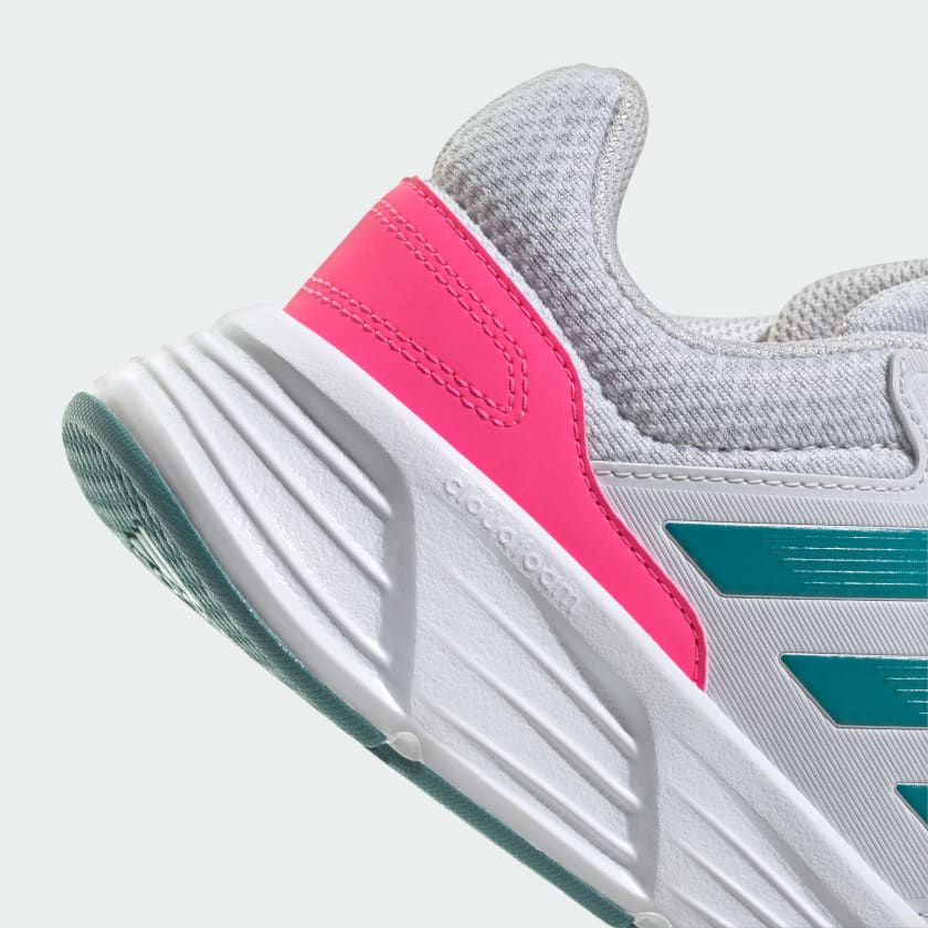 الصورة المصغرة: GALAXY 6 SHOES