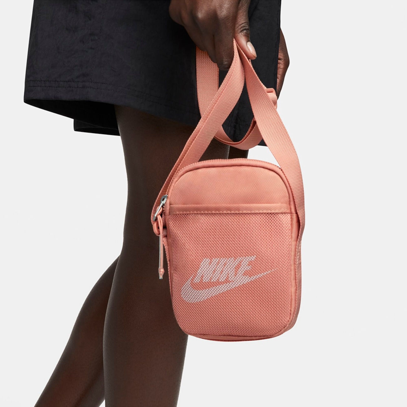 Nike Heritage Unisex Crossbody Bag