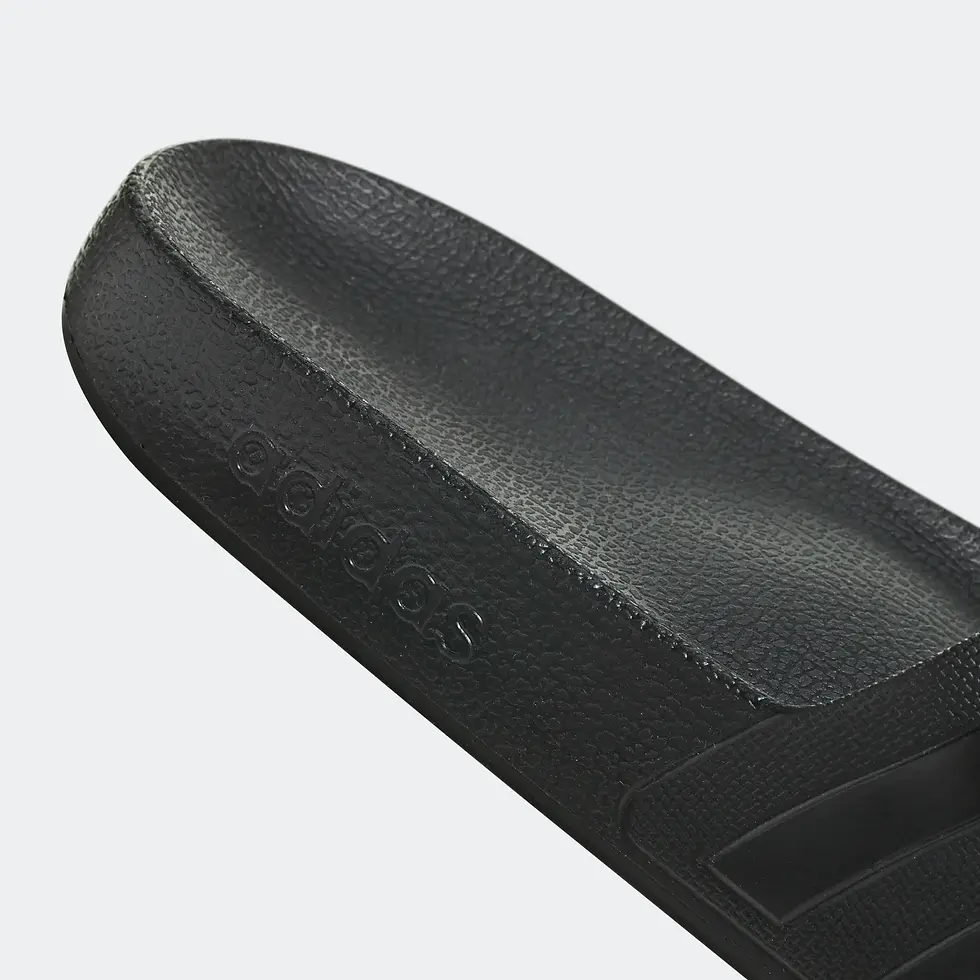 الصورة المصغرة: ADILETTE AQUA SLIDES Core Black / Core Black / Core Black