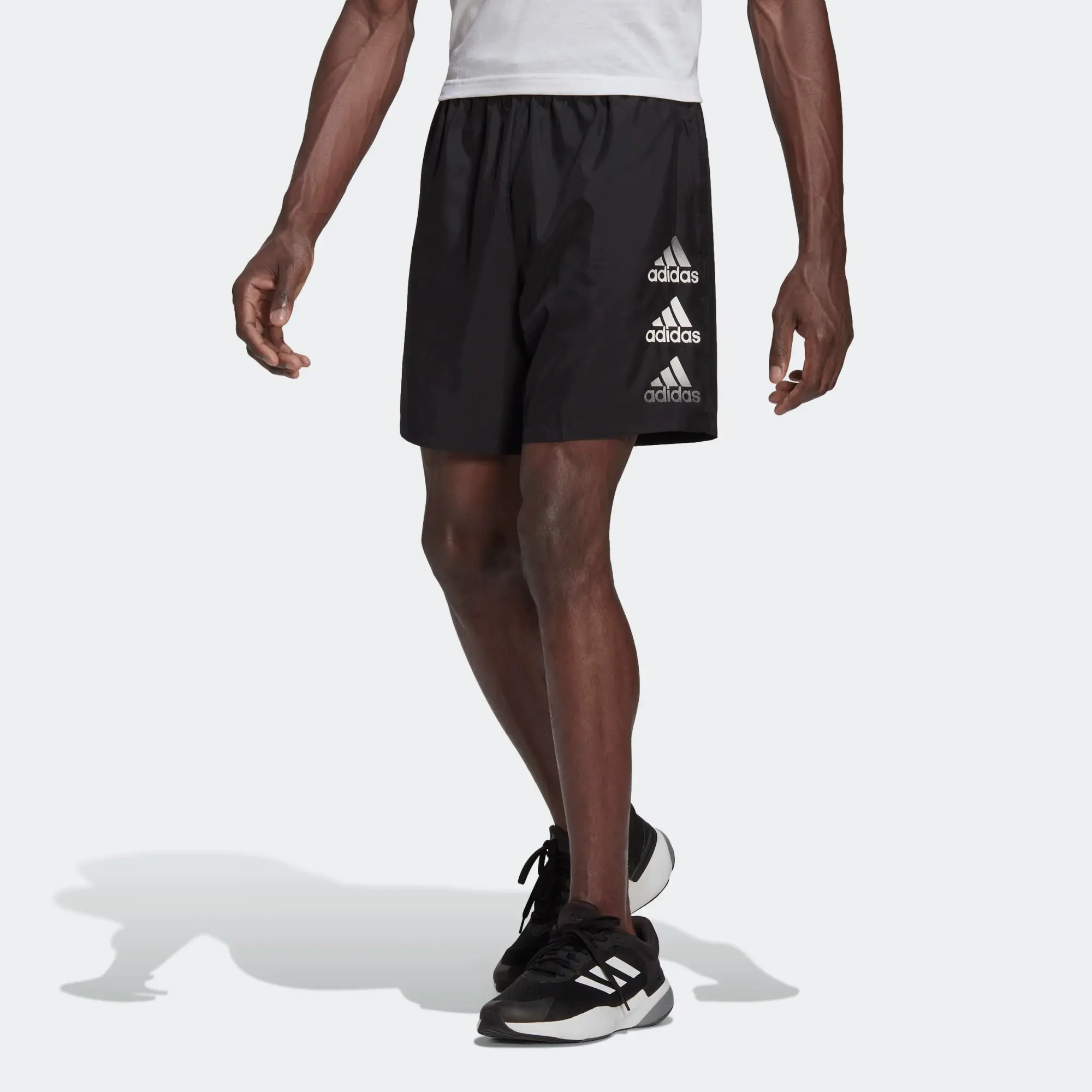 DESIGNED TO MOVE LOGO SHORTS Black