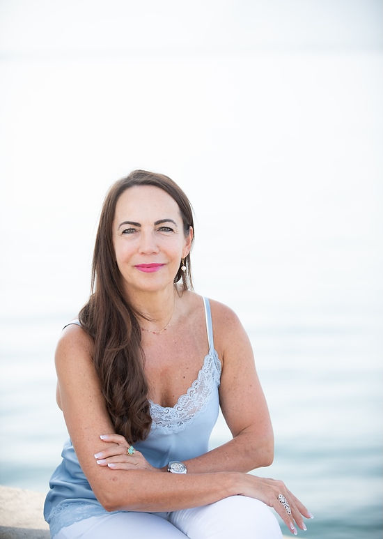 2025-Carole-Chavan-mediatrice-personne-de-confiance-Vaud-Suisse-photographe-myriam-ramel-_