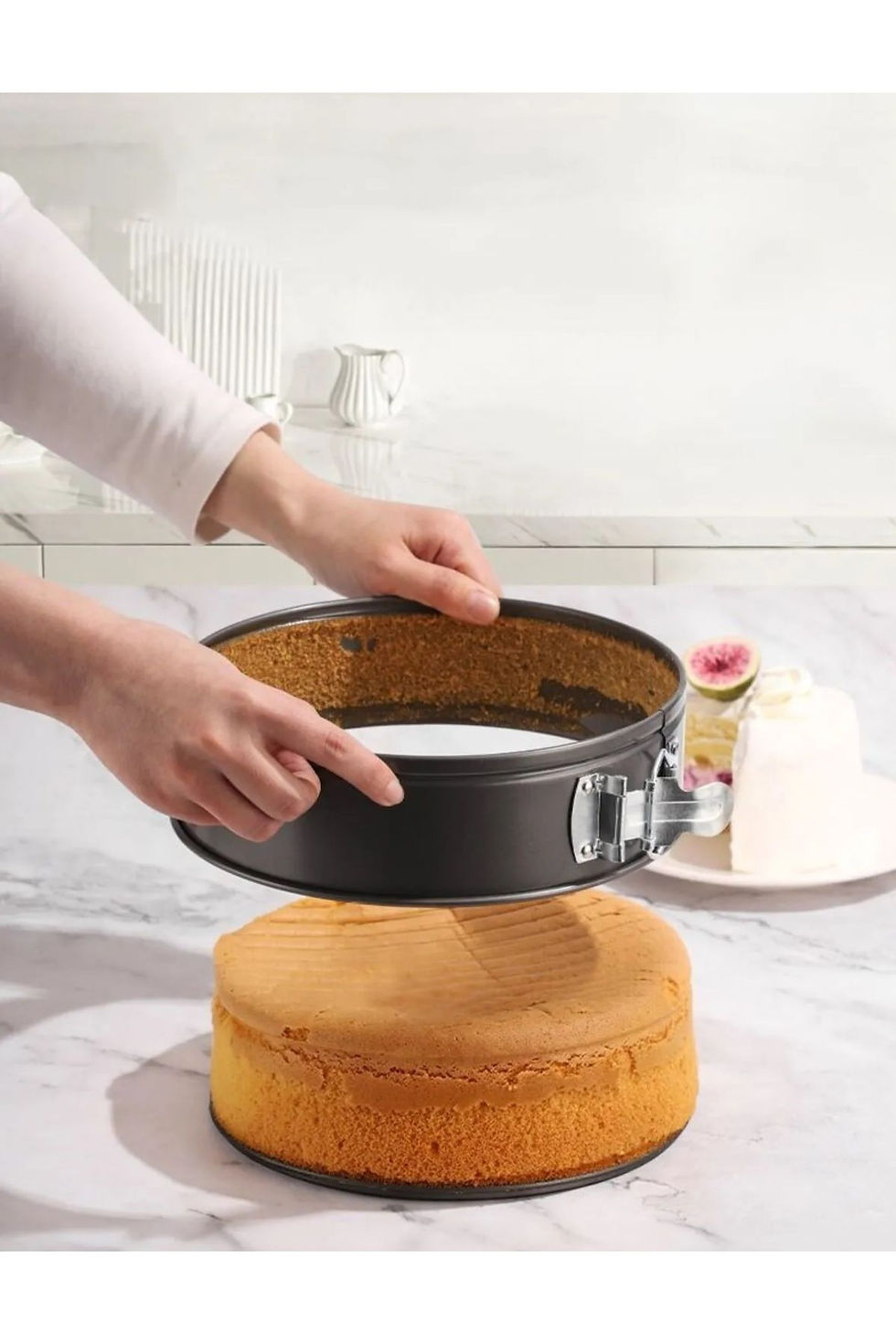 Küçük resim: EWWE 18 CM Karbon Çelik Yuvarlak Kelepçeli Kek Pasta Kalıbı